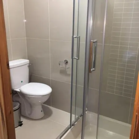An Uaimh , Superb 6 Bedroom House. Киллибегс