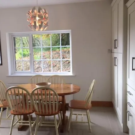 An Uaimh , Superb 6 Bedroom House.