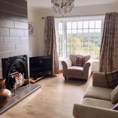 An Uaimh , Superb 6 Bedroom House. Сasa de vacaciones