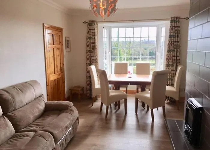 An Uaimh , Superb 6 Bedroom House. Dom wakacyjny