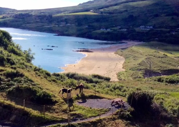 An Uaimh , Superb 6 Bedroom House. *